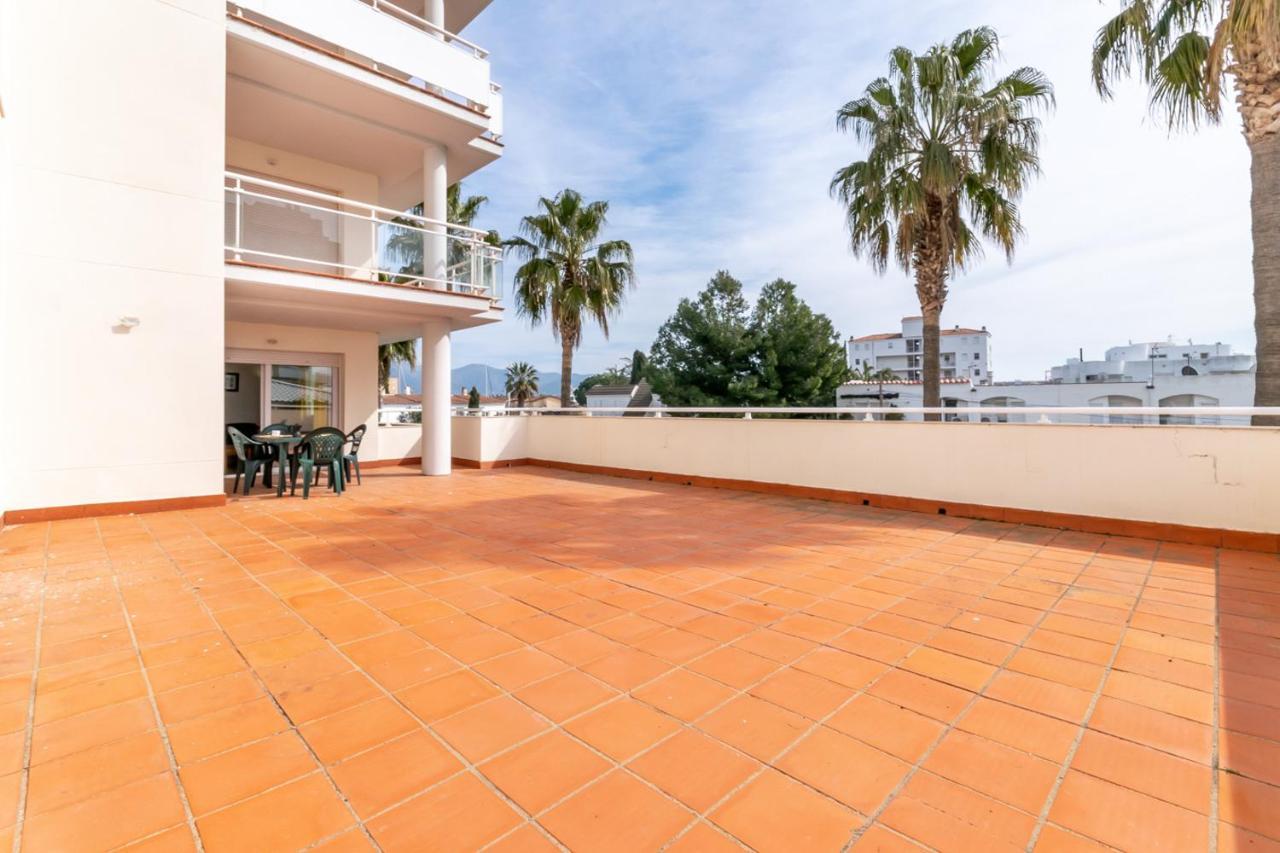 Apartamento Port Canigo III - 8 Roses Exterior photo